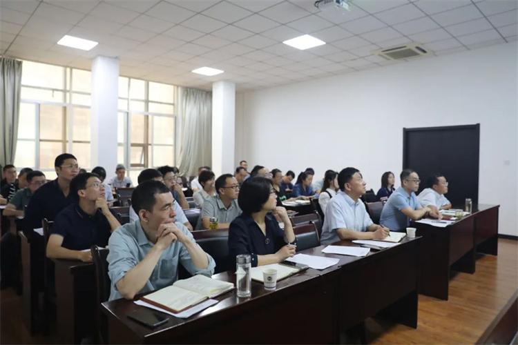 6513e70a3c64f.jpg 640 (2).jpg